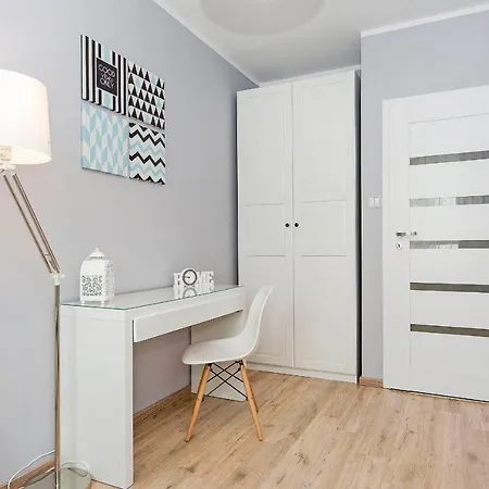 Stylish Oldtown Riverview Balcony Apartman